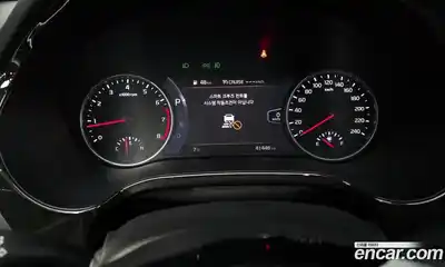 Kia Seltos 2023 1.6 Автомат в Москве № 461813, миниатюра 8