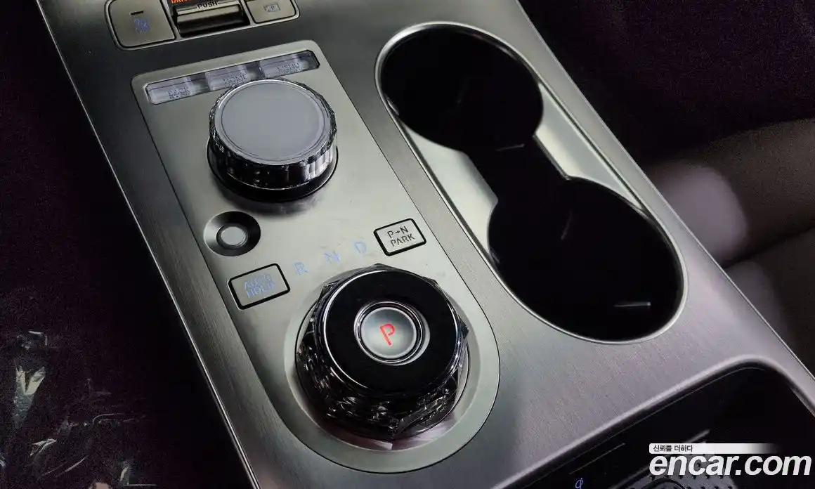 Genesis GV70 2025 2.5 Автомат в Москве № 461987, фото 9