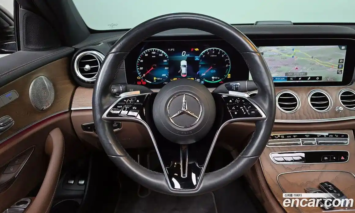 Mercedes-Benz E-Class 2021 2.0 Автомат в Москве № 467180, фото 13