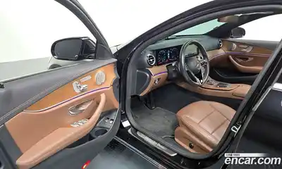 Mercedes-Benz E-Class 2021 2.0 Автомат в Москве № 467180, миниатюра 10