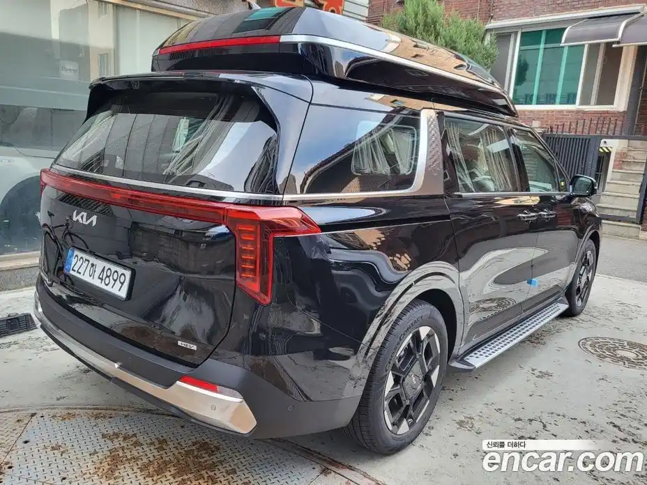 Kia Canival 2026 1.6 Автомат в Москве № 53699, фото 3