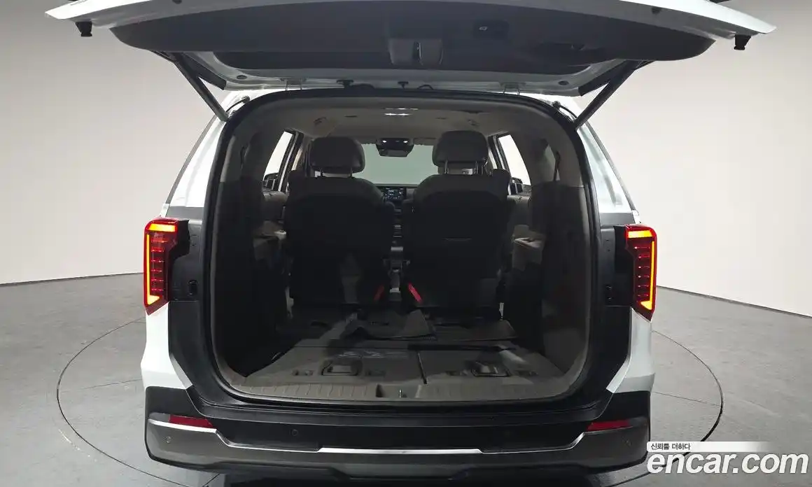 Kia Canival 2025 3.5 Автомат в Москве № 55907, фото 10