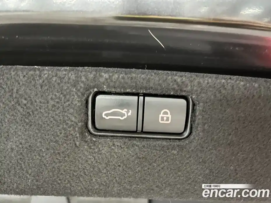 Genesis G80 2017 3.3 Автомат в Москве № 57639, фото 16