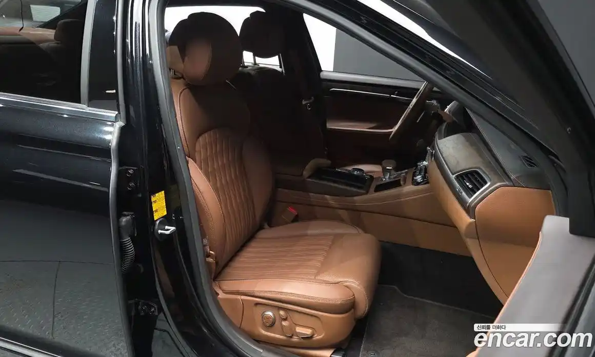 Genesis G90 2020 5.0 Автомат в Москве № 59089, фото 15