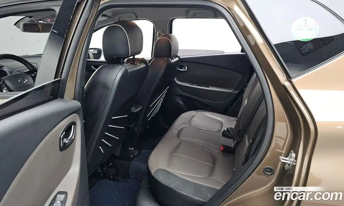 Renault QM3 2017 1.5 Автомат в Москве № 67210, фото 11