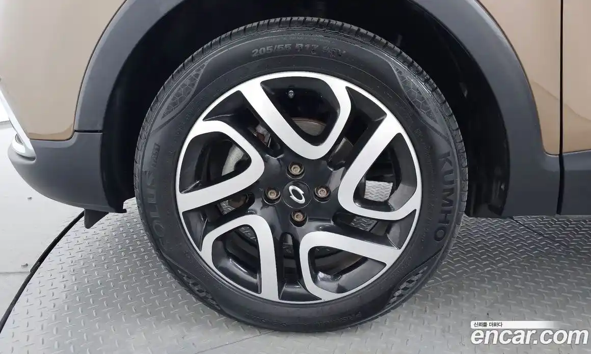 Renault QM3 2017 1.5 Автомат в Москве № 67210, фото 5