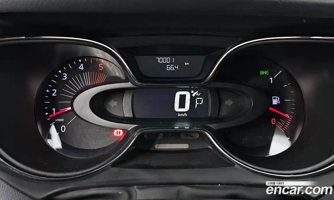 Renault QM3 2017 1.5 Автомат в Москве № 67210, фото 8