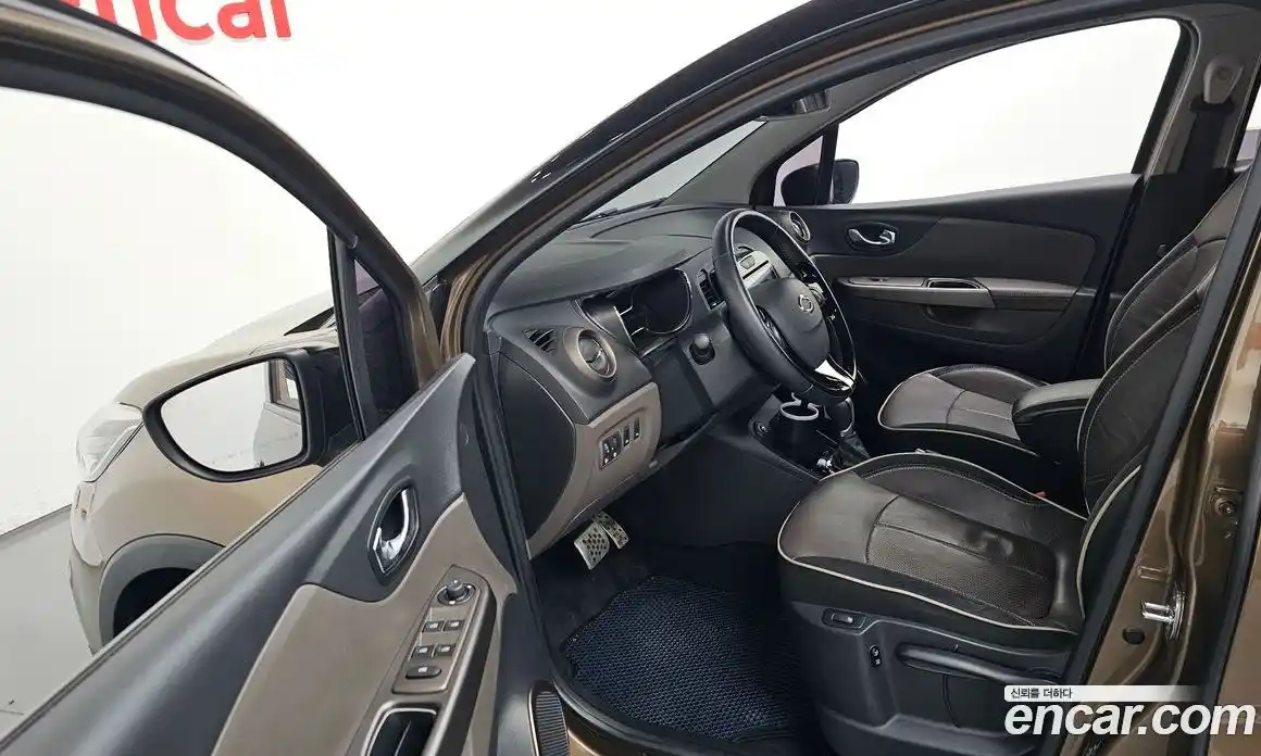 Renault QM3 2017 1.5 Автомат в Москве № 67210, фото 10