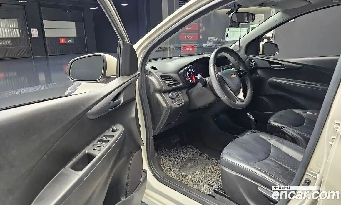 Chevrolet Spark 2016 1.0 Автомат в Москве № 67461, фото 5