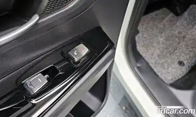 SsangYong Korando 2022 1.5 Автомат в Москве № 68038, миниатюра 12