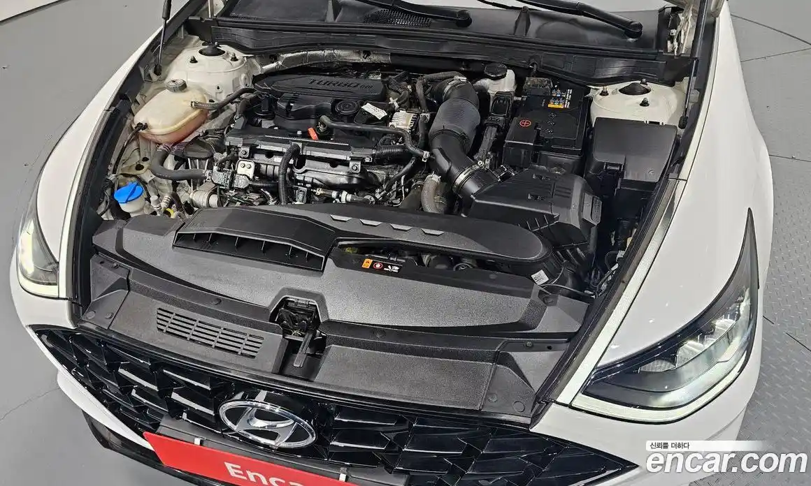 Hyundai Sonata 2022 1.6 Автомат в Москве № 7564, фото 3