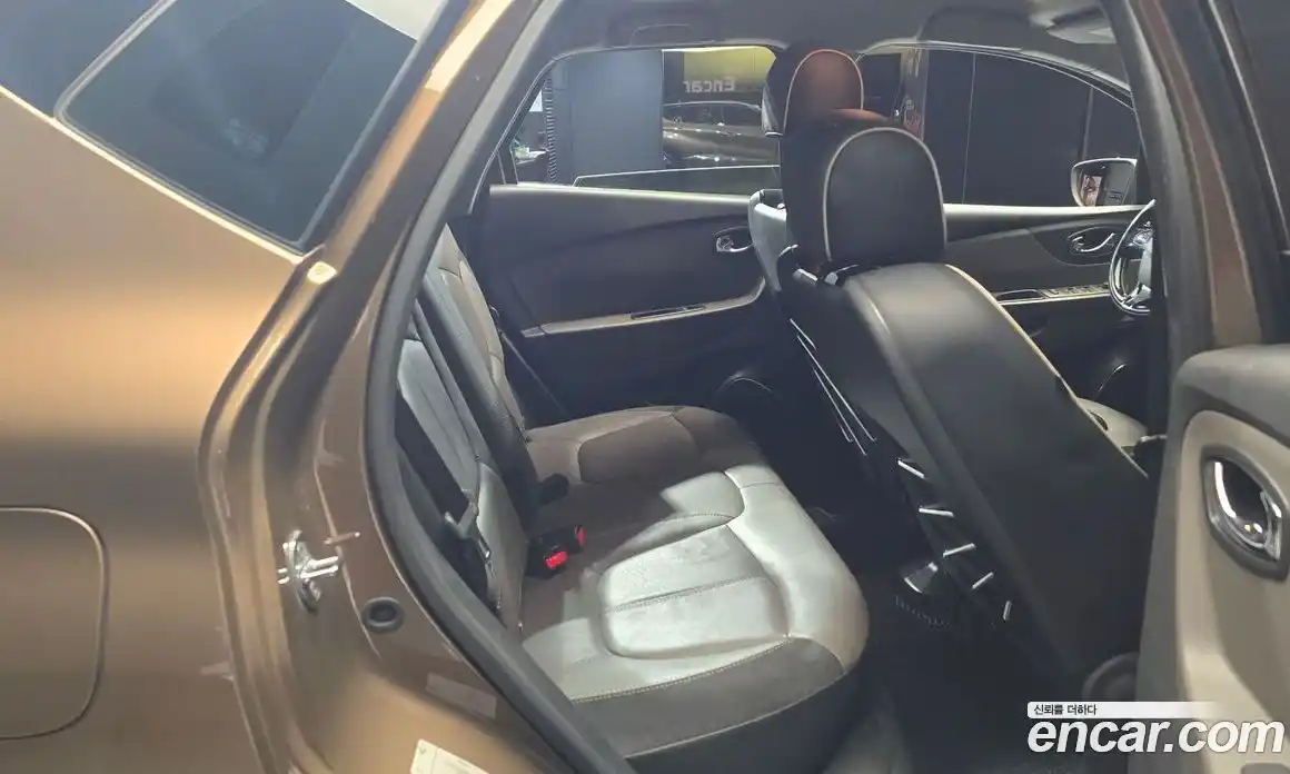 Renault QM3 2016 1.5 Автомат в Москве № 81771, фото 3