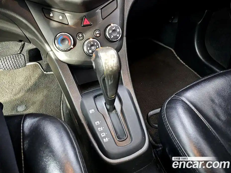 Chevrolet Aveo 2015 1.4 Автомат в Москве № 84426, фото 14