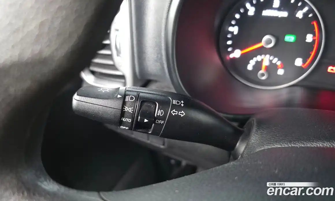 Kia Sportage 2017 1.7 Автомат в Москве № 96282, фото 19