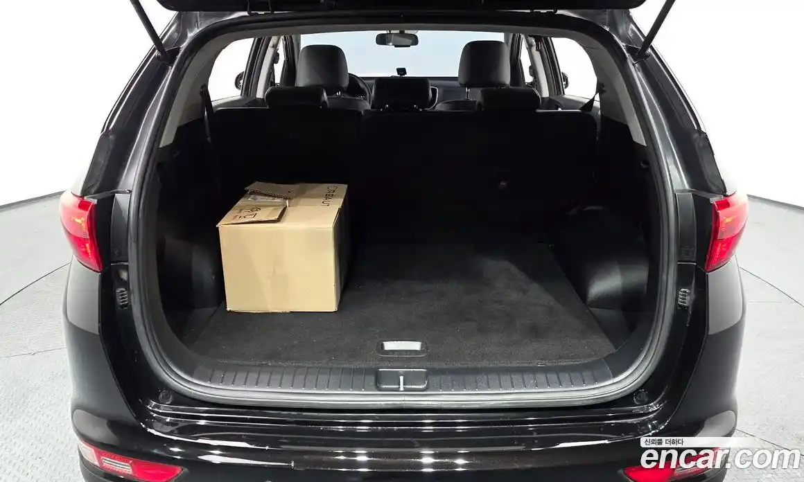 Kia Sportage 2017 1.7 Автомат в Москве № 96282, фото 20