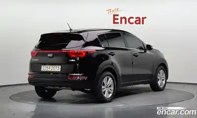 Kia Sportage 2017 1.7 Автомат в Москве № 96282, миниатюра 2