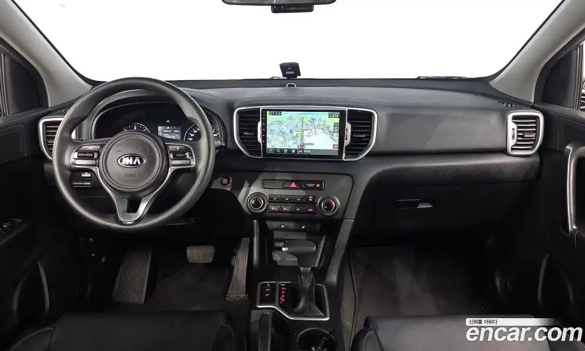 Kia Sportage 2017 1.7 Автомат в Москве № 96282, фото 7