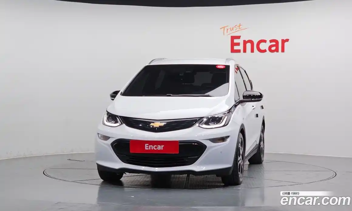 Chevrolet Bolt EV 2018 0.2 Автомат в Москве № 104224, фото 3