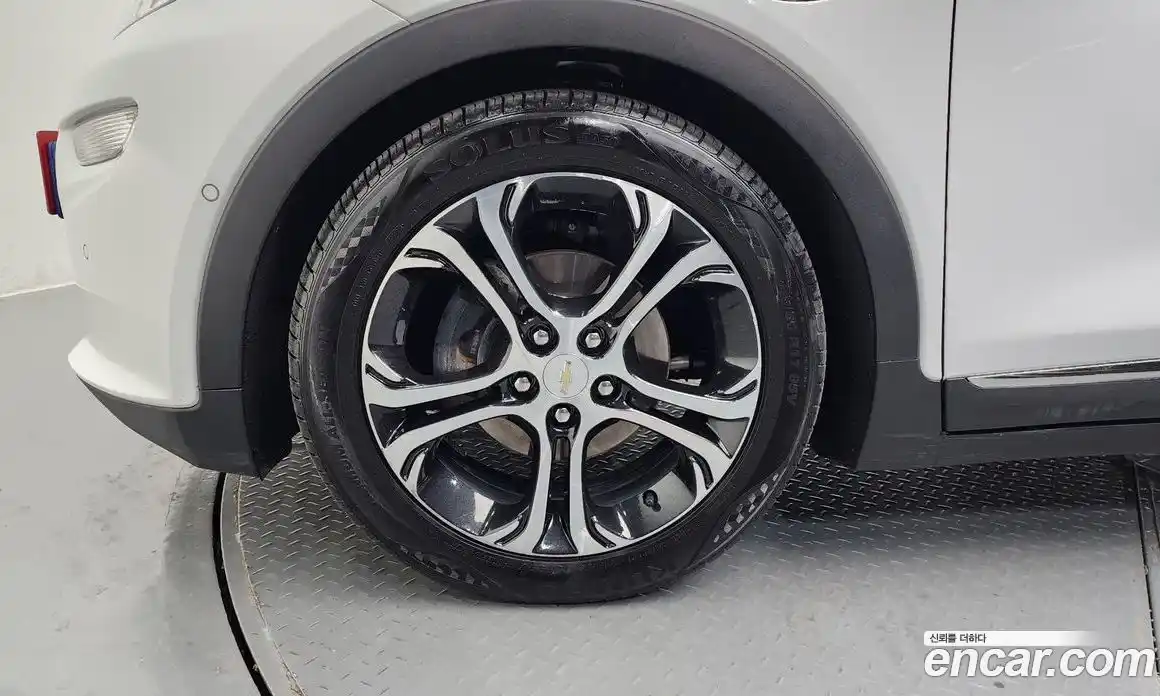 Chevrolet Bolt EV 2018 0.2 Автомат в Москве № 104224, фото 5