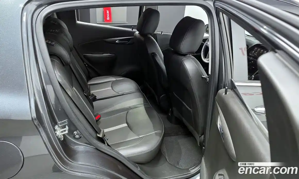 Chevrolet Spark 2021 1.0 Автомат в Москве № 104914, фото 9