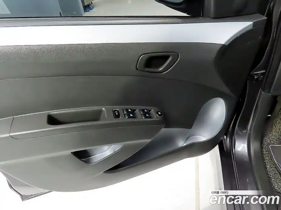 Chevrolet Spark 2014 1.0 Автомат в Москве № 105457, фото 14