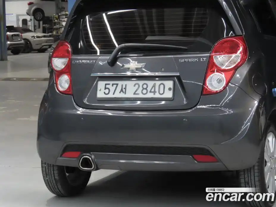 Chevrolet Spark 2014 1.0 Автомат в Москве № 105457, фото 17