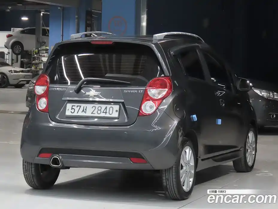 Chevrolet Spark 2014 1.0 Автомат в Москве № 105457, фото 4