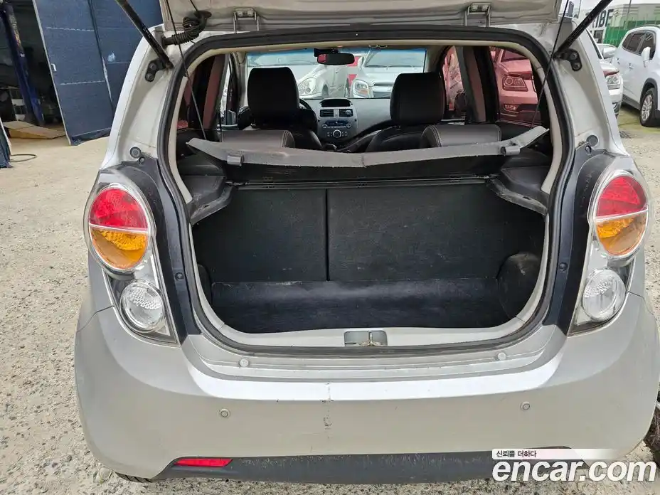 Chevrolet Spark 2012 1.0 Автомат в Москве № 105955, фото 15