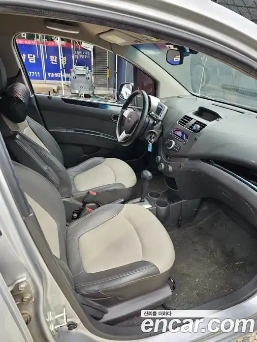 Chevrolet Spark 2012 1.0 Автомат в Москве № 105955, фото 7