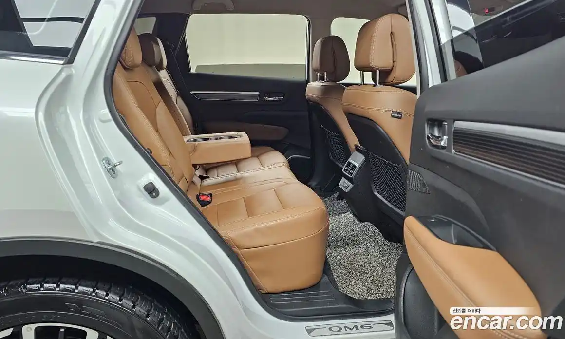 Renault QM6 2023 2.0 Автомат в Москве № 106613, фото 17