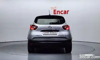 Renault QM3 2014 1.5 Автомат в Москве № 106940, миниатюра 2