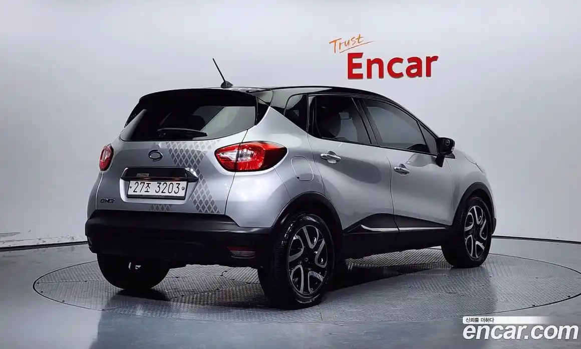 Renault QM3 2014 1.5 Автомат в Москве № 106940, фото 4