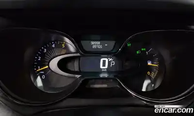 Renault QM3 2014 1.5 Автомат в Москве № 106940, миниатюра 5