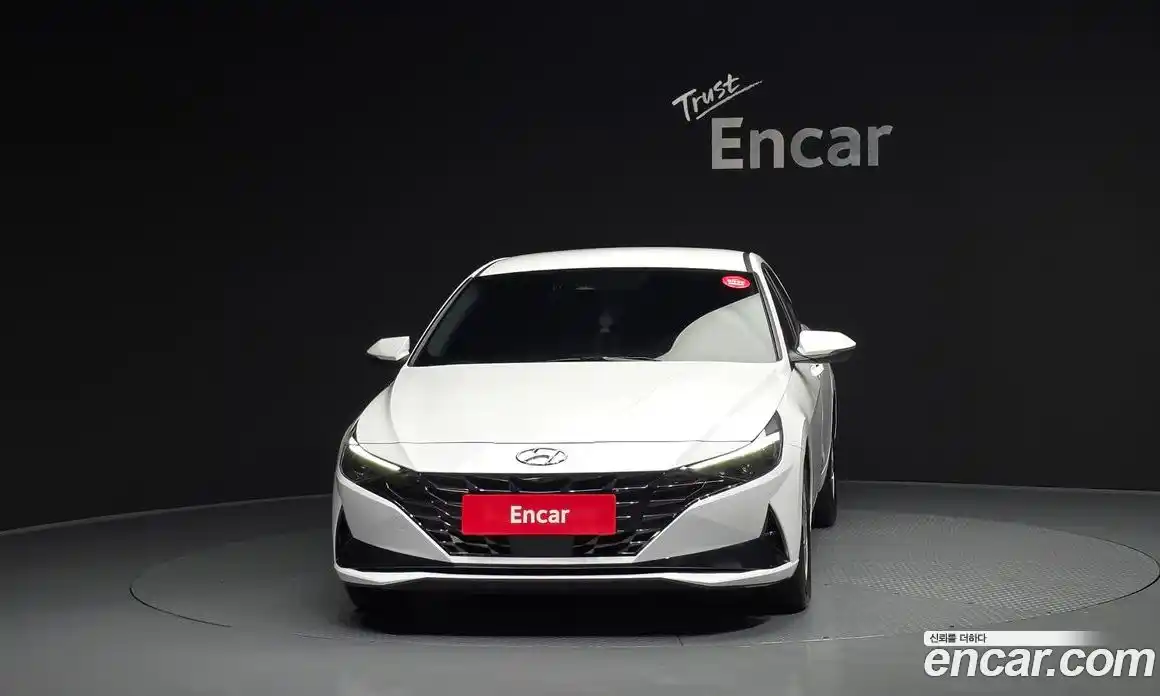 Hyundai Avante 2022 1.6 Автомат в Москве № 108596, фото 13