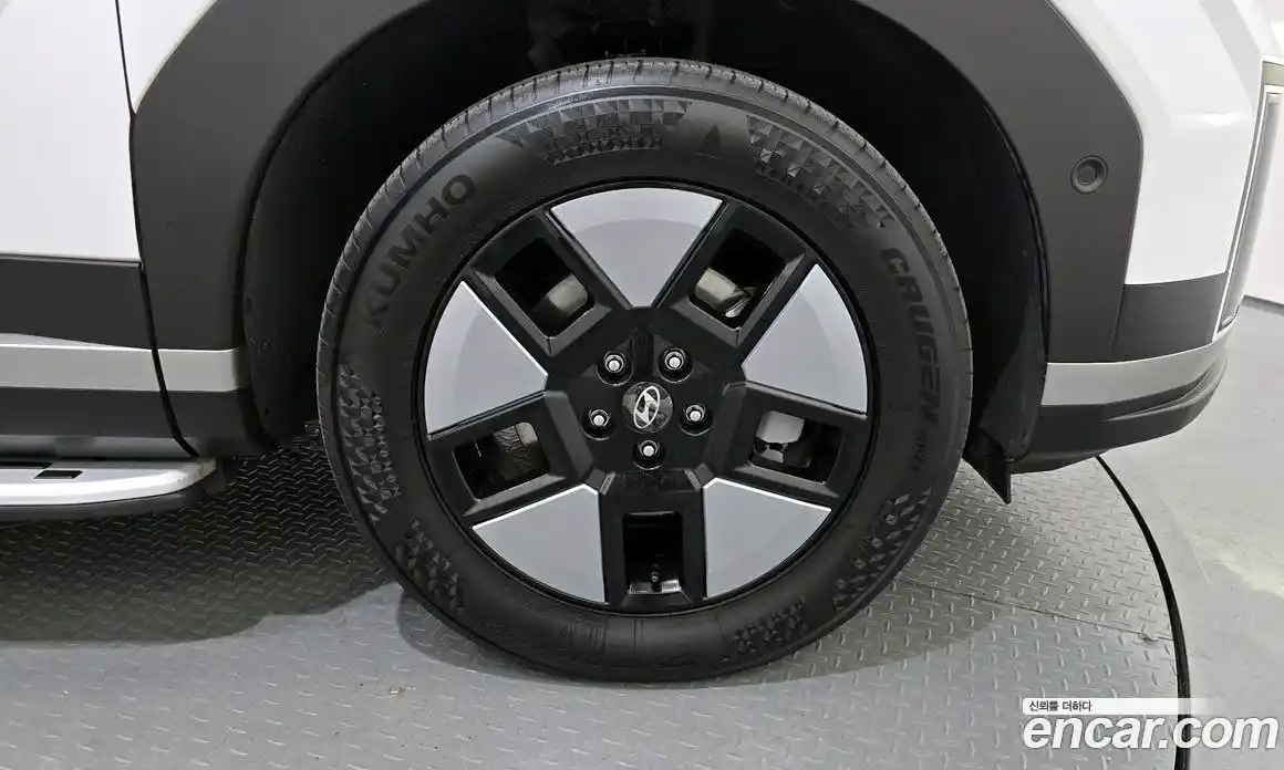 Hyundai Santa Fe 2024 1.6 Автомат в Москве № 111615, фото 13