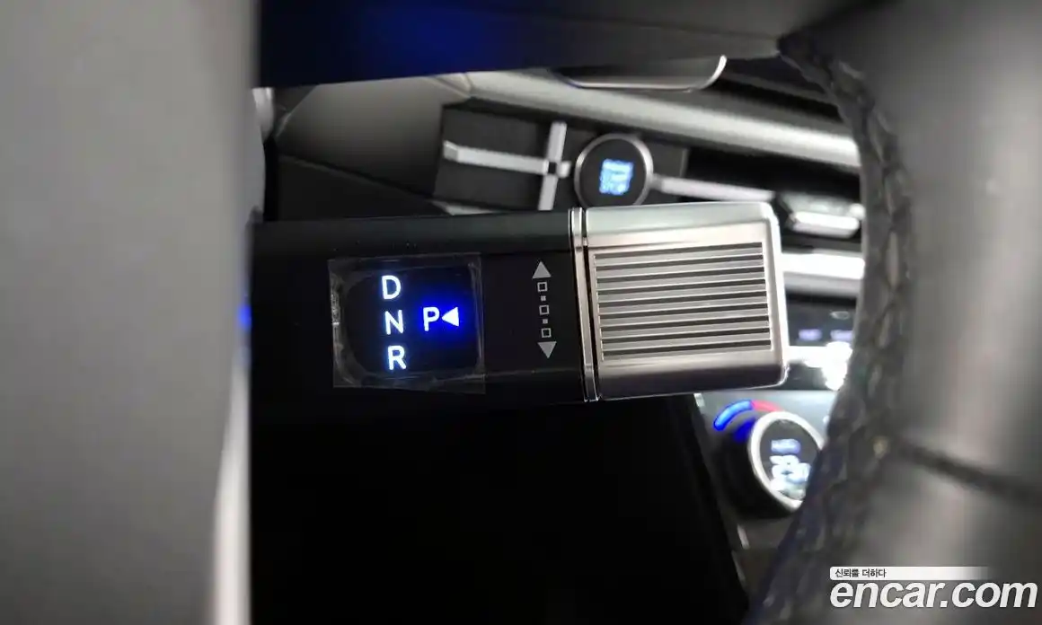 Hyundai Santa Fe 2024 1.6 Автомат в Москве № 111615, фото 15