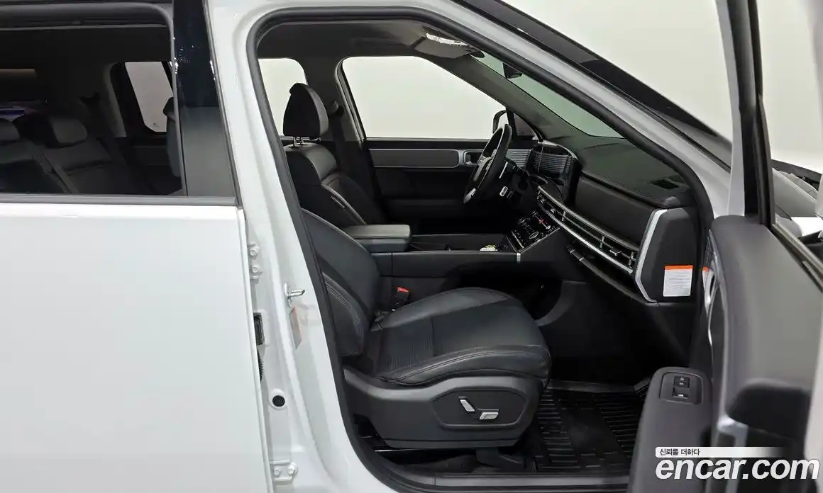 Hyundai Santa Fe 2024 1.6 Автомат в Москве № 111615, фото 10