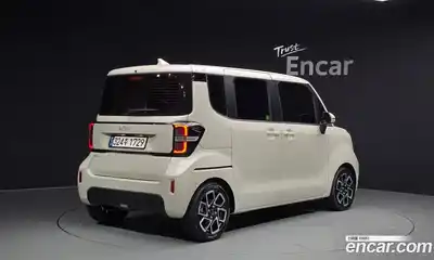 Kia Ray 2024 1.0 Автомат в Москве № 115611, миниатюра 2