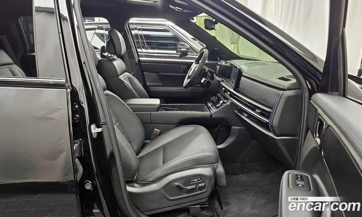 Hyundai Santa Fe 2024 2.5 Автомат в Москве № 119684, фото 16