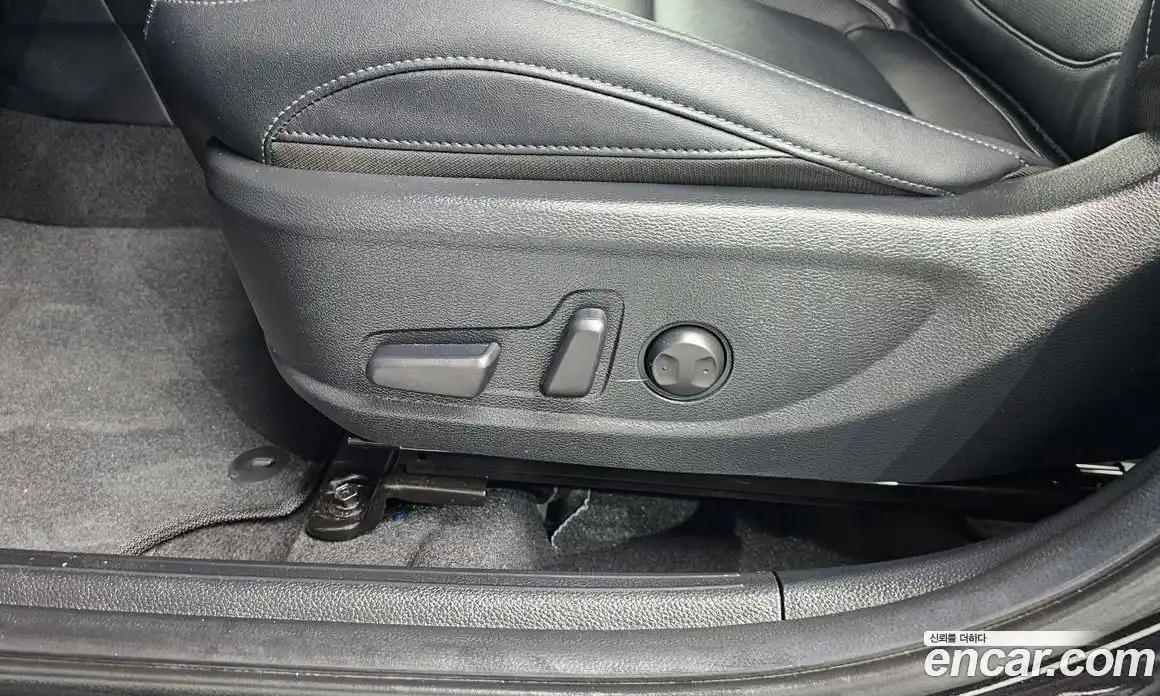 Kia Seltos 2023 1.6 Автомат в Москве № 119789, фото 15