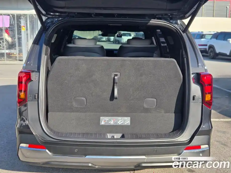 Kia Canival 2025 3.5 Автомат в Москве № 122333, фото 17