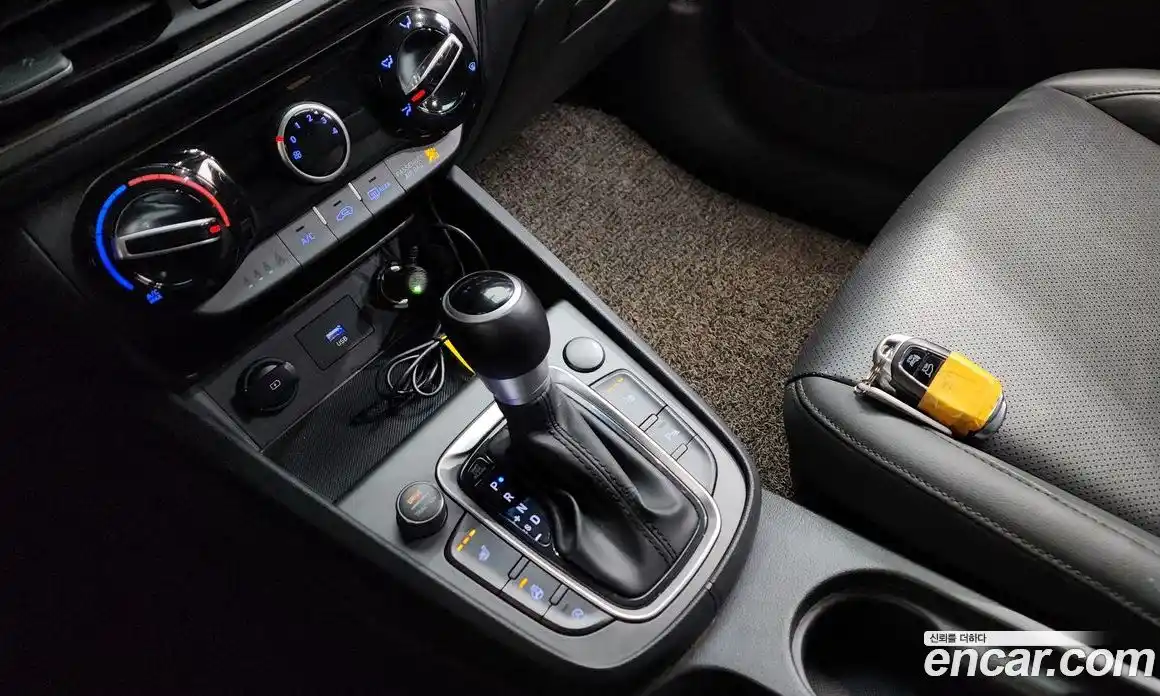 Hyundai Kona 2021 1.6 Автомат в Москве № 126866, фото 18