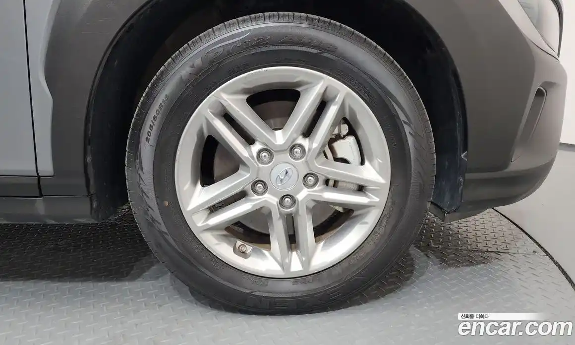 Hyundai Kona 2021 1.6 Автомат в Москве № 126866, фото 19