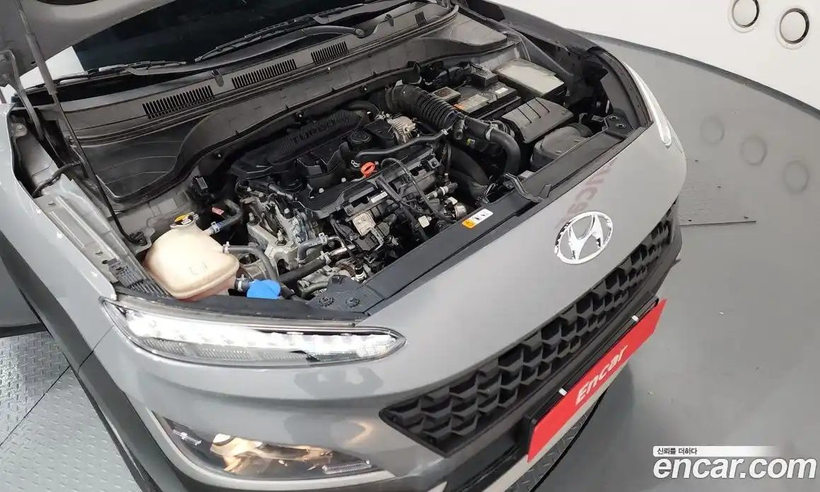 Hyundai Kona 2021 1.6 Автомат в Москве № 126866, фото 8