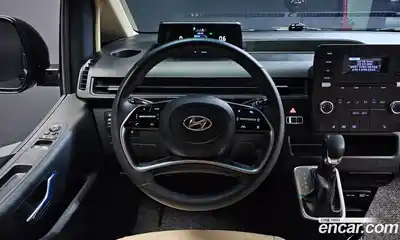 Hyundai Staria 2023 3.5 Автомат в Москве № 129999, миниатюра 8