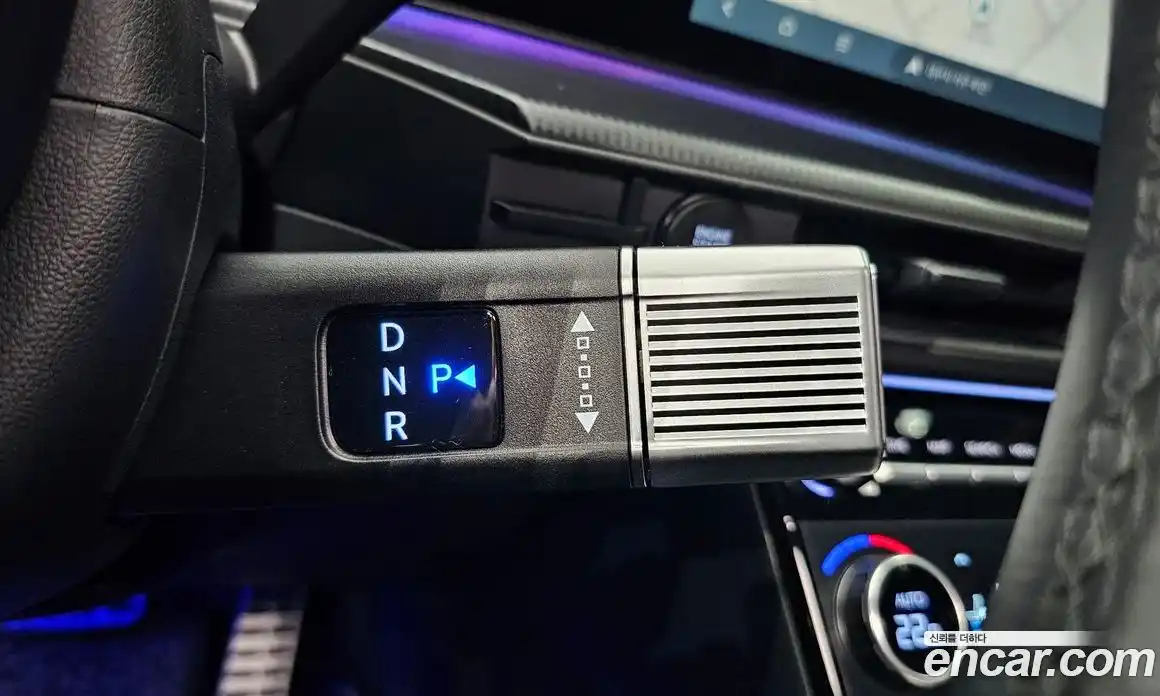 Hyundai Santa Fe 2024 1.6 Автомат в Москве № 131060, фото 9