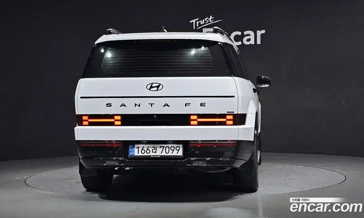 Hyundai Santa Fe 2024 1.6 Автомат в Москве № 131060, фото 10