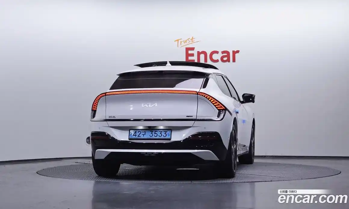 Kia EV6 2023 0.1 Автомат в Москве № 133557, фото 18