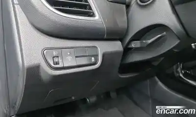 Kia Seltos 2023 2.0 Автомат в Москве № 133840, миниатюра 9