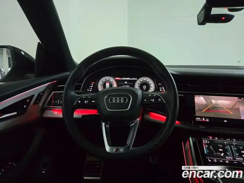 Audi Q8 2023 3.0 Автомат в Москве № 135292, фото 15